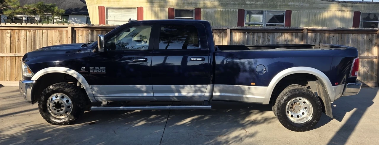 2017 Ram Heavy Duty - Image 2 of 21
