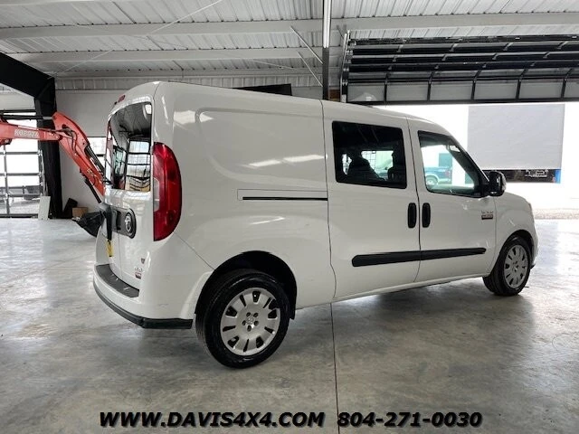 2017 Ram ProMaster - Image 5 of 12