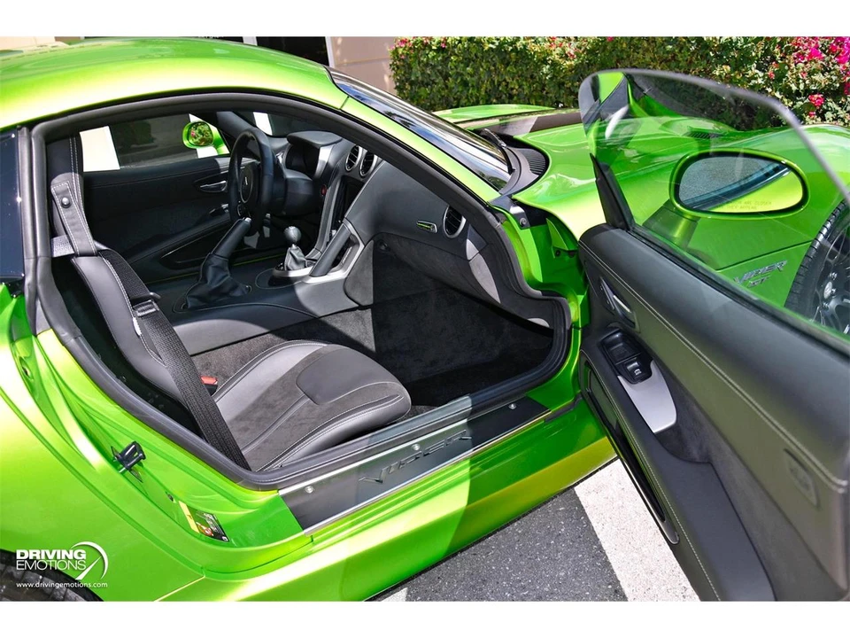 2017 Dodge Viper 5th Gen - Image 11 of 31