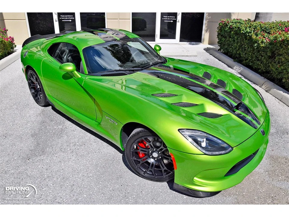 2017 Dodge Viper 5th Gen - Image 2 of 31