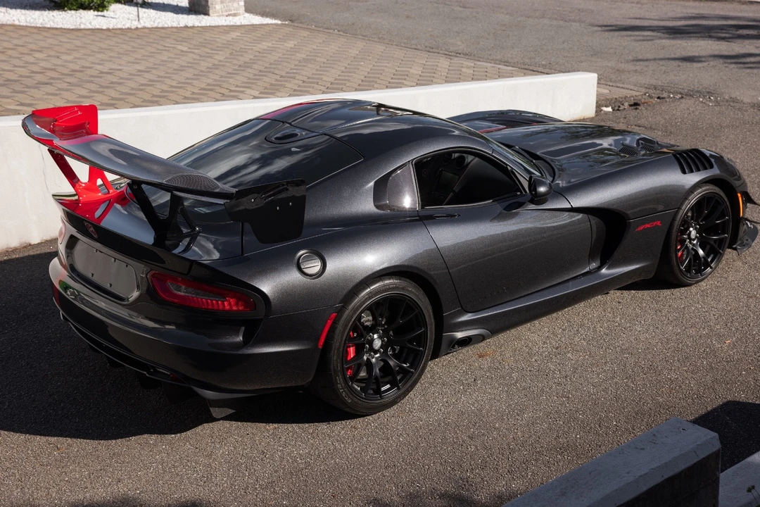2017 Dodge Viper ACR 5th Gen - Image 24 of 31