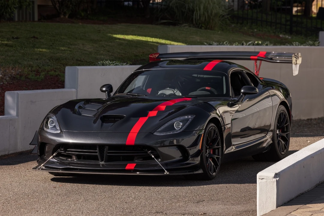 2017 Dodge Viper ACR 5th Gen - Image 3 of 31
