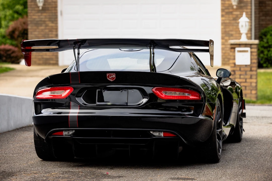 2017 Dodge Viper 5th Gen - Image 15 of 31
