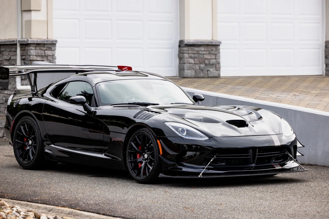 2017 Dodge Viper 5th Gen - Image 7 of 31