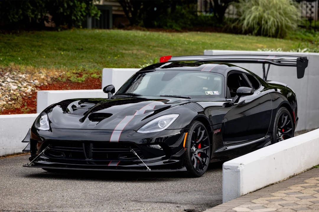 2017 Dodge Viper 5th Gen - Image 11 of 31