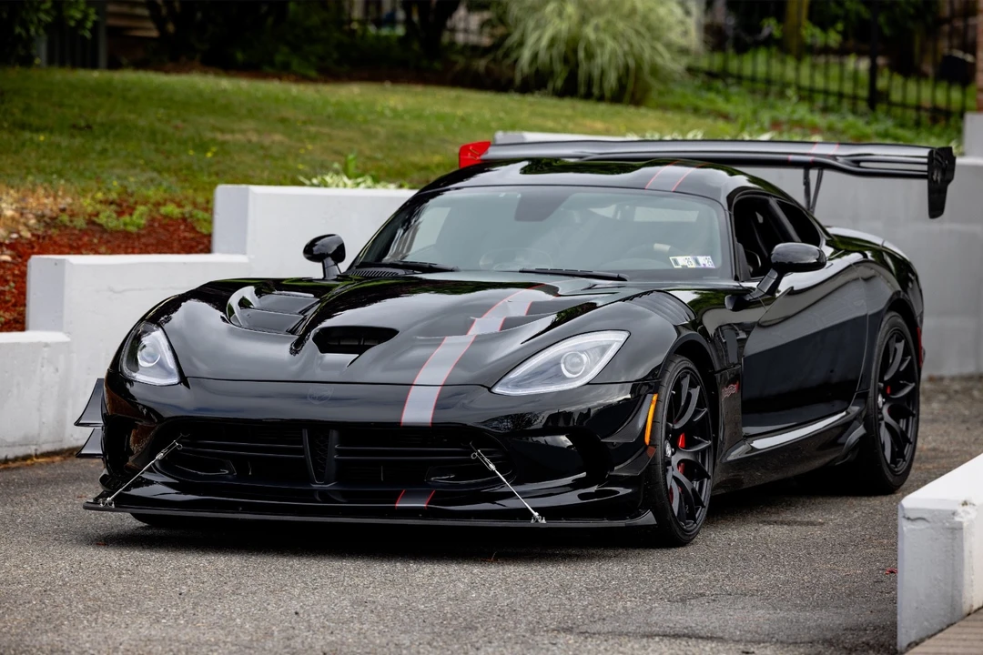 2017 Dodge Viper 5th Gen - Image 9 of 31