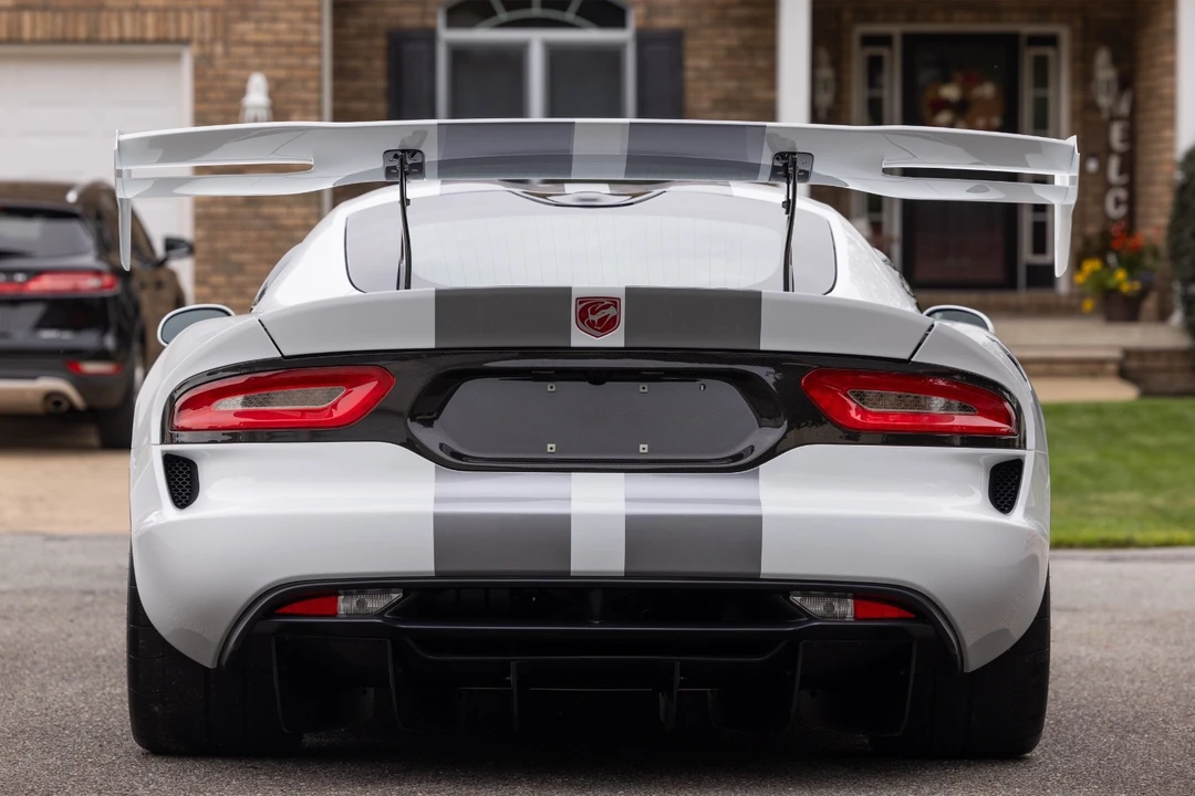 2017 Dodge Viper ACR 5th Gen - Image 16 of 31