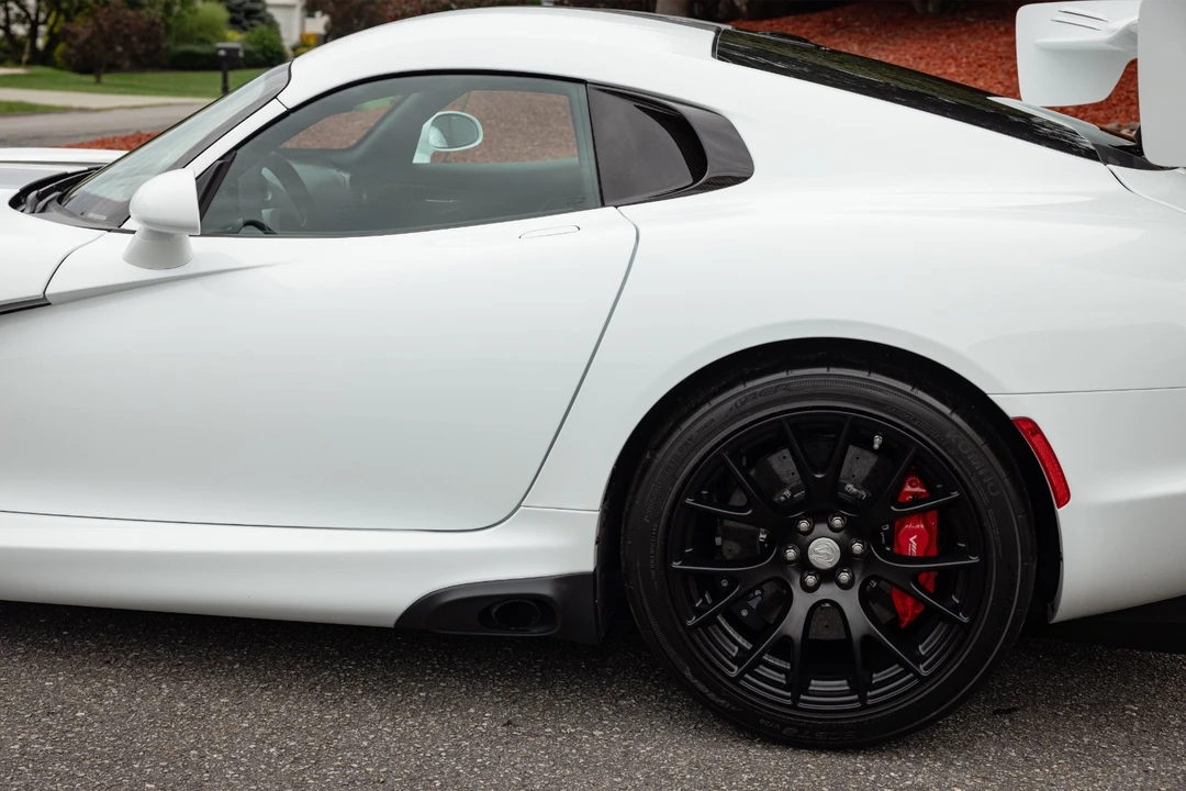 2017 Dodge Viper ACR 5th Gen - Image 6 of 31