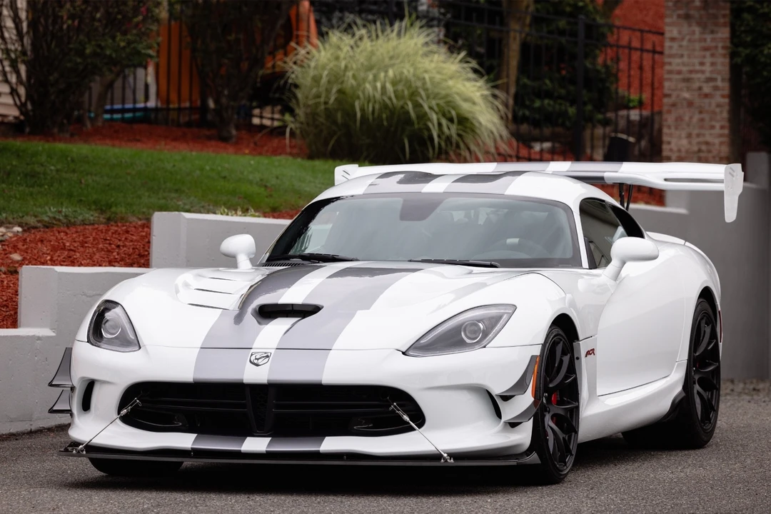 2017 Dodge Viper ACR 5th Gen - Image 15 of 31