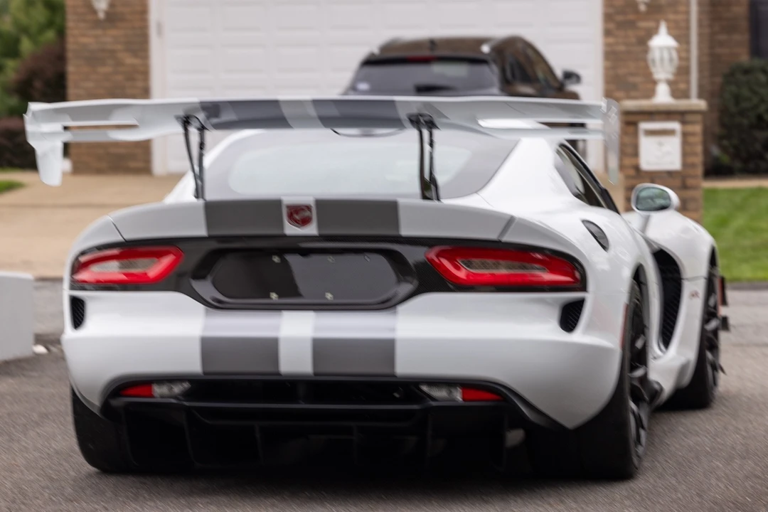 2017 Dodge Viper ACR 5th Gen - Image 17 of 31