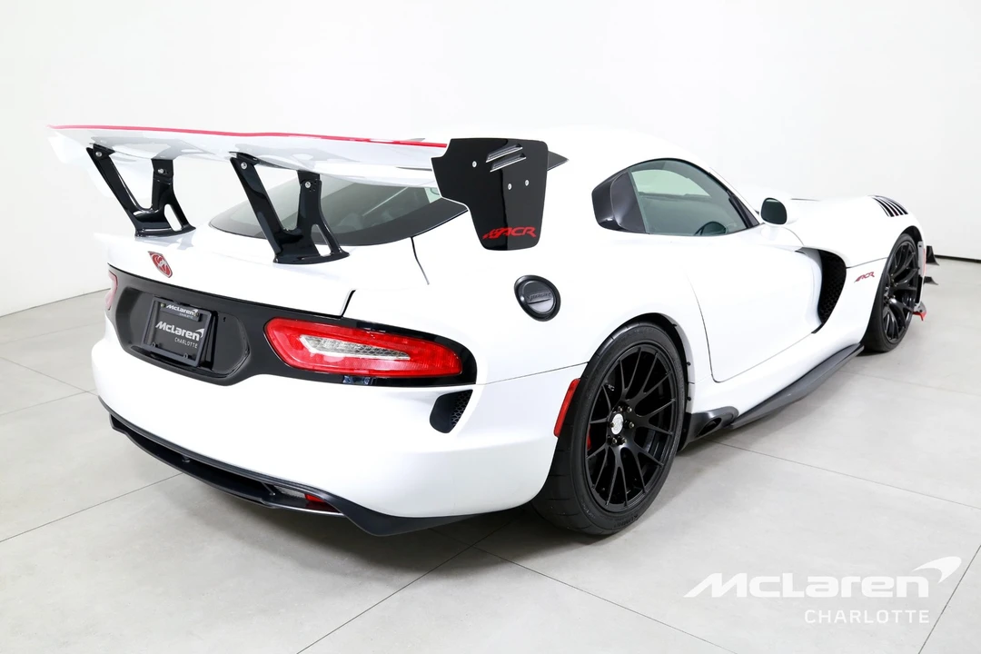 2017 Dodge Viper ACR 5th Gen - Image 8 of 31
