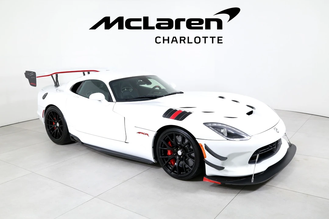 2017 Dodge Viper ACR 5th Gen - Image 2 of 31