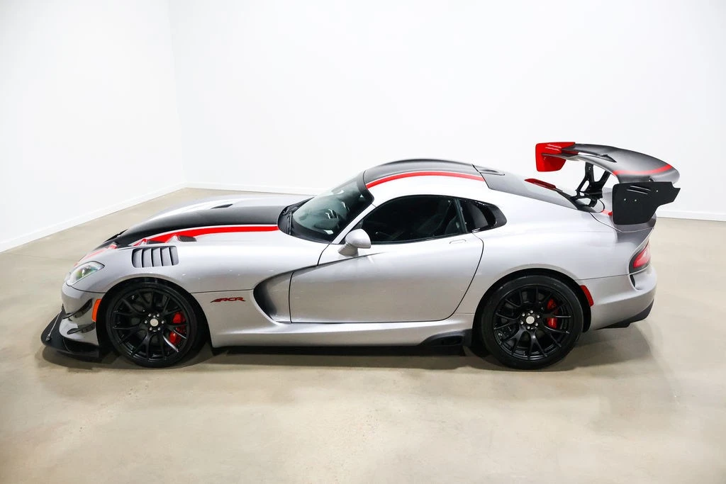 2017 Dodge Viper ACR 5th Gen - Image 15 of 24