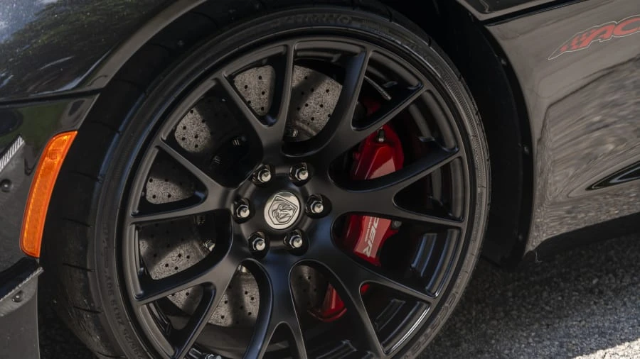 2017 Dodge Viper ACR 5th Gen - Image 26 of 28