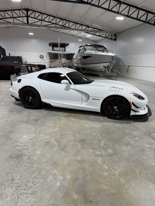 2017 Dodge Viper ACR 5th Gen - Image 2 of 21