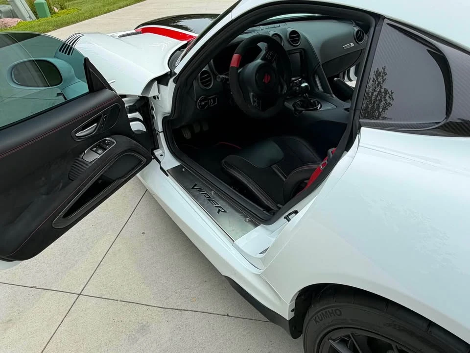 2017 Dodge Viper ACR 5th Gen - Image 8 of 20