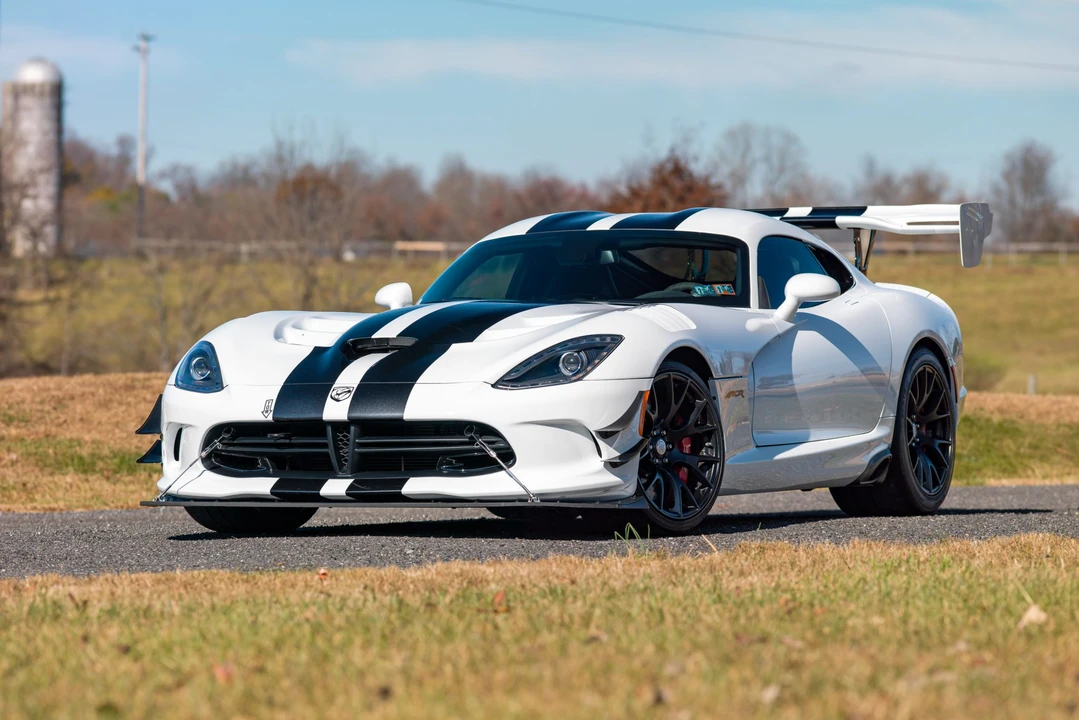 2017 Dodge Viper ACR 5th Gen - Image 9 of 31