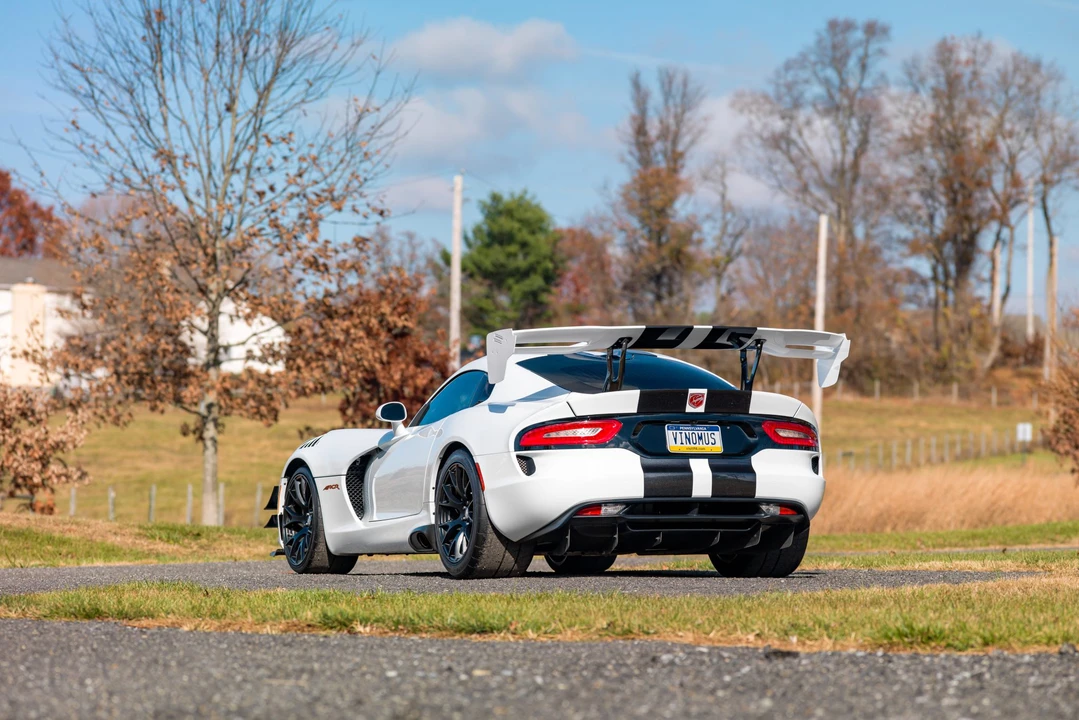 2017 Dodge Viper ACR 5th Gen - Image 15 of 31