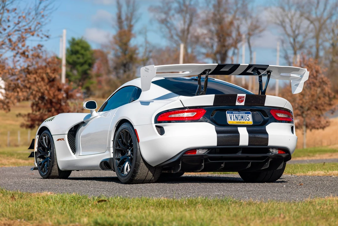 2017 Dodge Viper ACR 5th Gen - Image 19 of 31