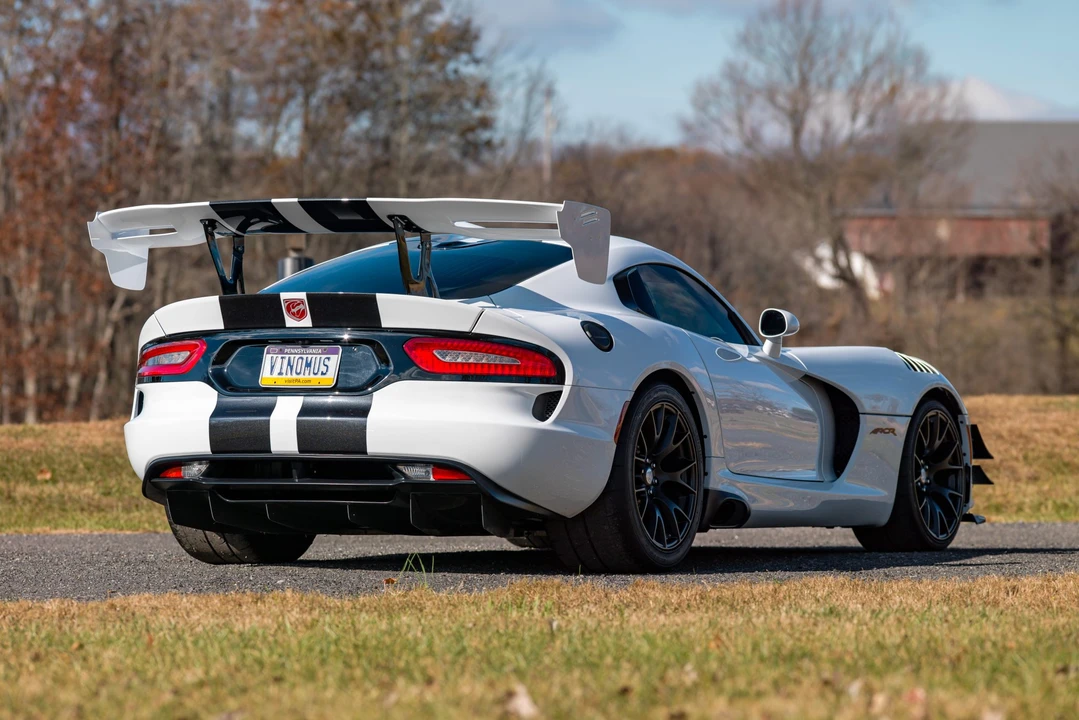 2017 Dodge Viper ACR 5th Gen - Image 24 of 31