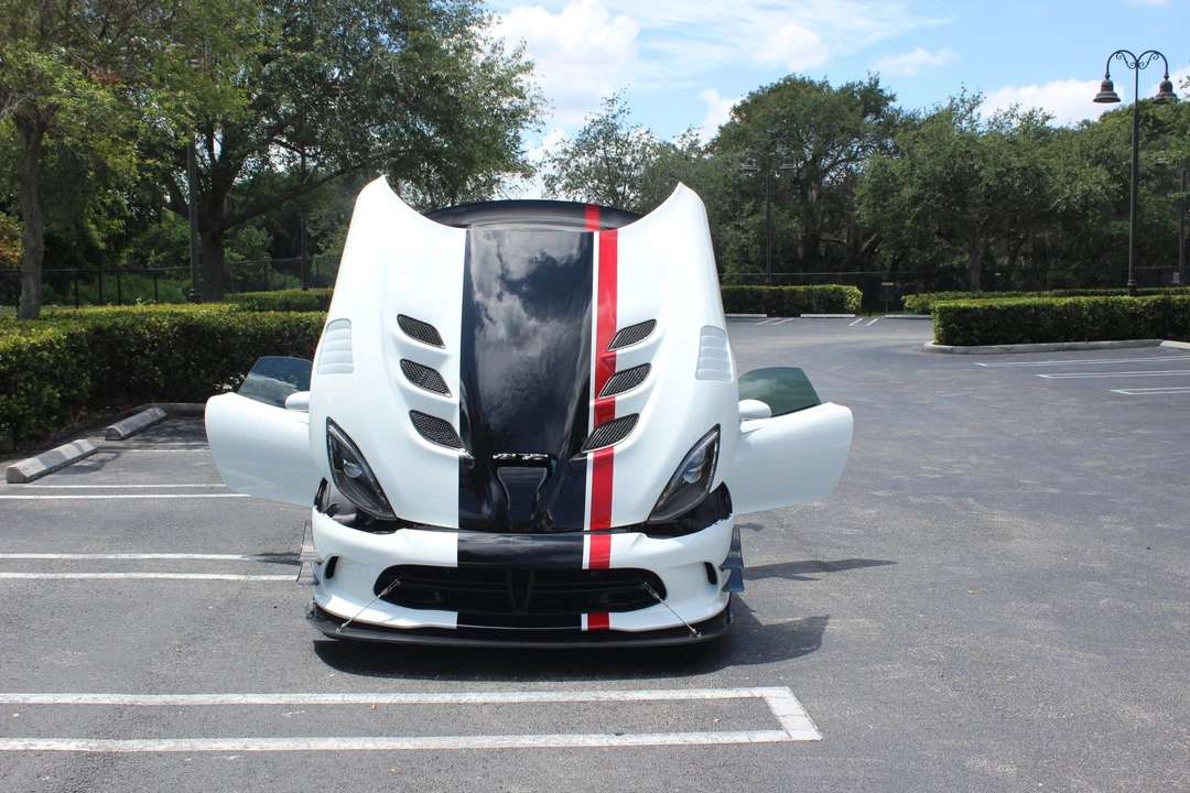 2017 Dodge Viper ACR 5th Gen - Image 13 of 31