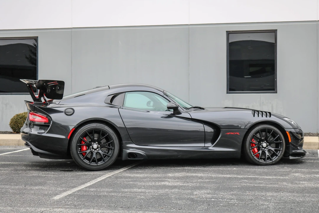 2017 Dodge Viper ACR 5th Gen - Image 12 of 31