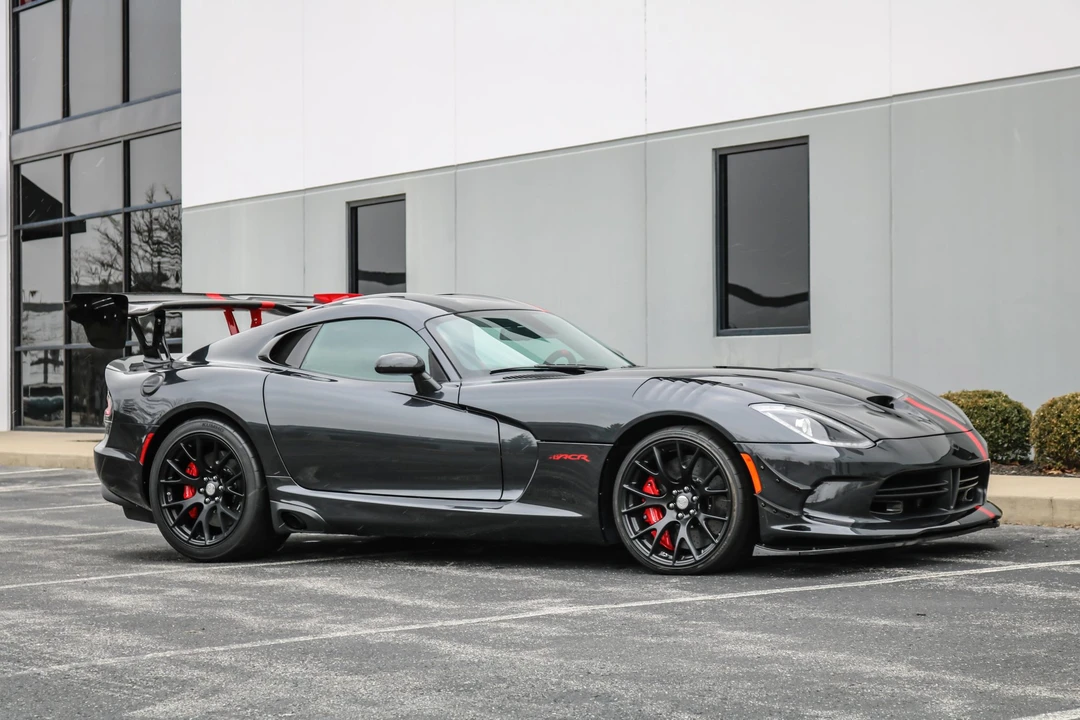 2017 Dodge Viper ACR 5th Gen - Image 14 of 31