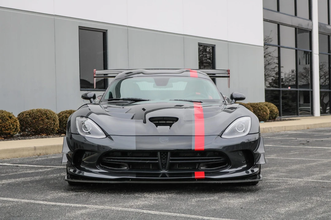2017 Dodge Viper ACR 5th Gen - Image 15 of 31