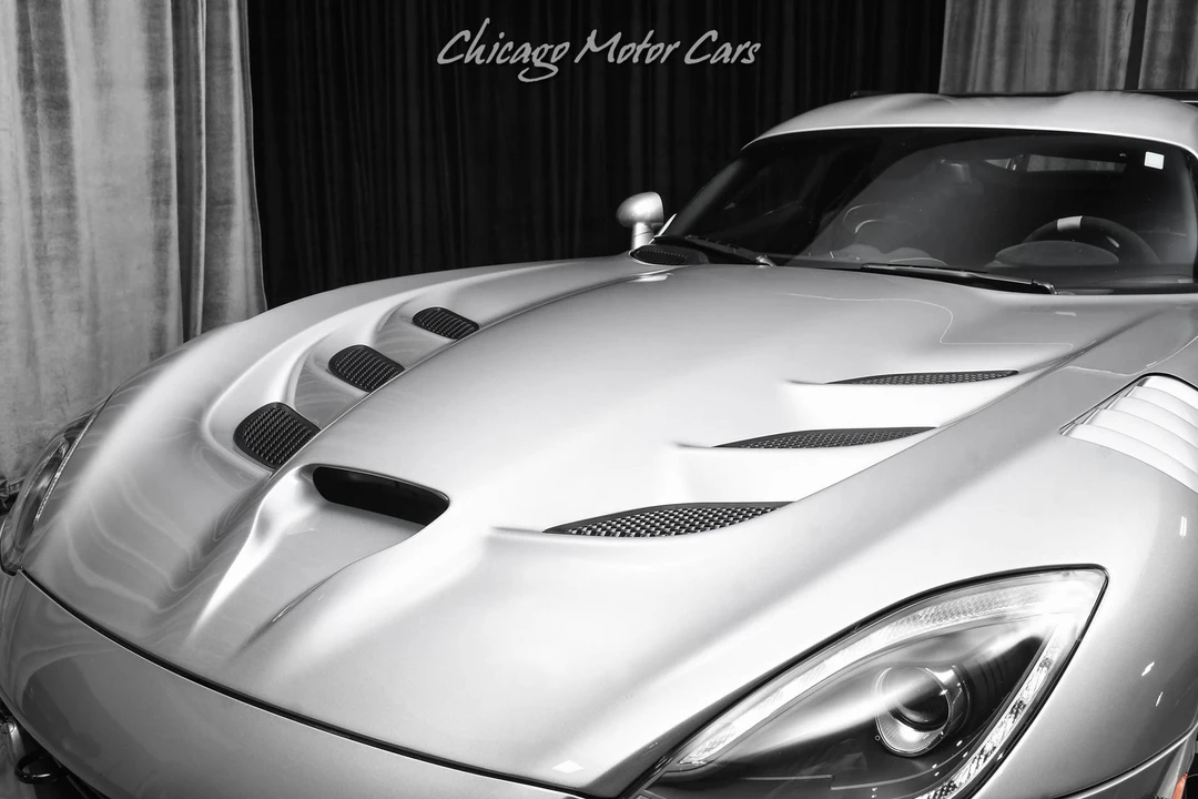 2017 Dodge Viper ACR 5th Gen - Image 28 of 31