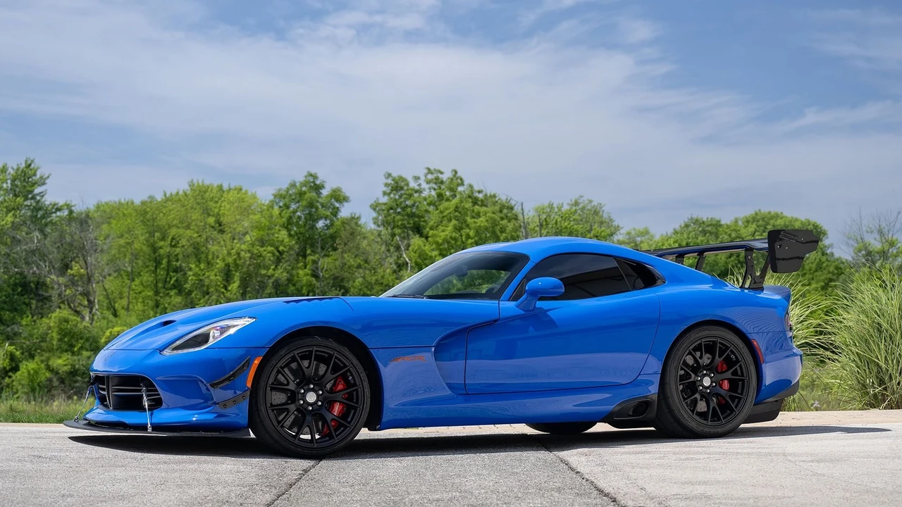 2017 Dodge Viper ACR 5th Gen - Image 31 of 31