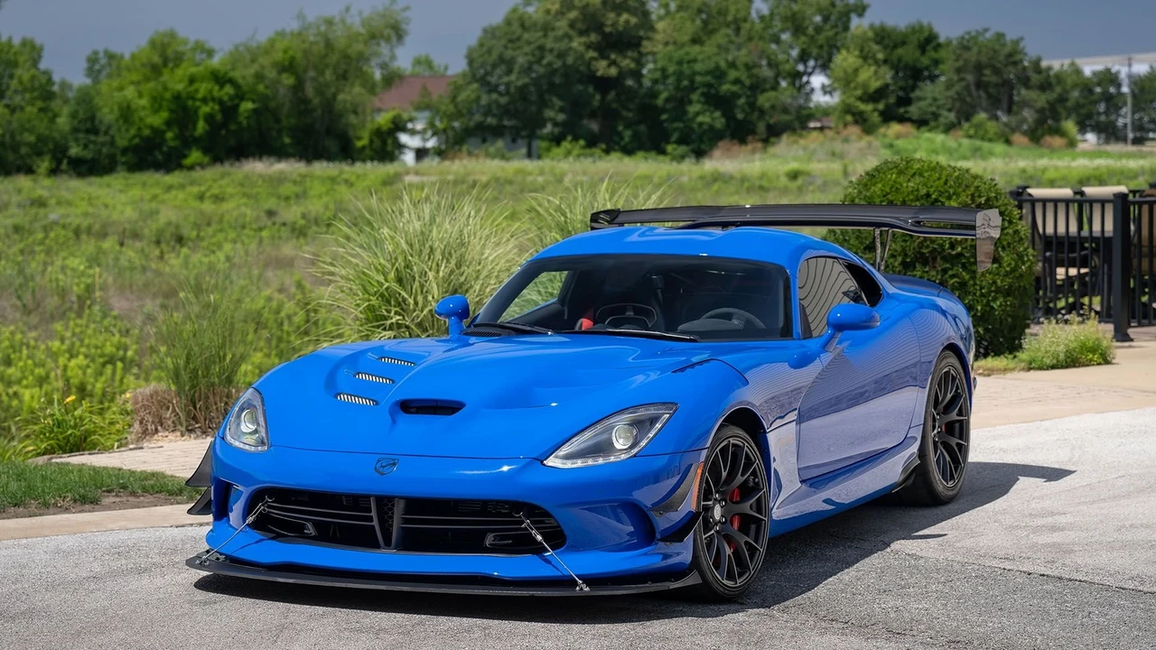 2017 Dodge Viper ACR 5th Gen - Image 28 of 31