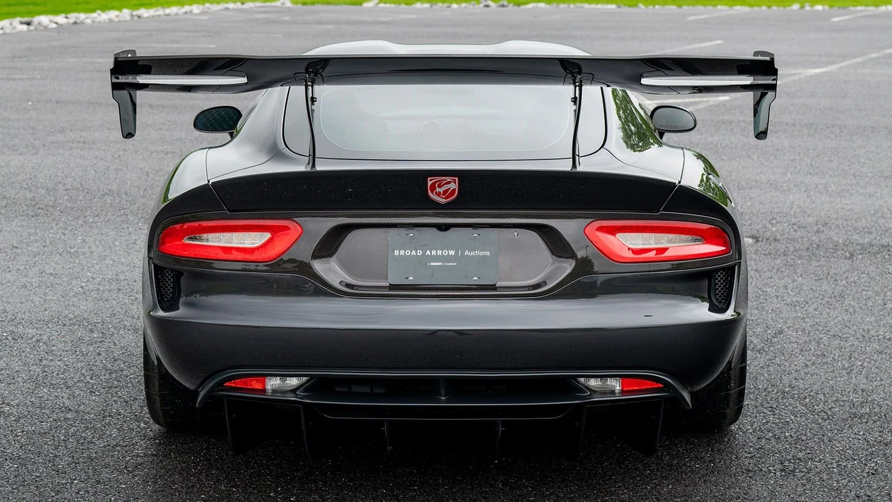 2017 Dodge Viper ACR 5th Gen - Image 19 of 31