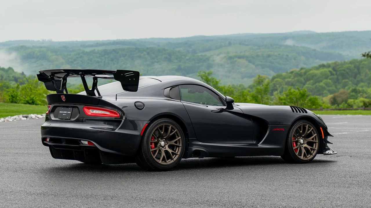 2017 Dodge Viper ACR 5th Gen - Image 20 of 31