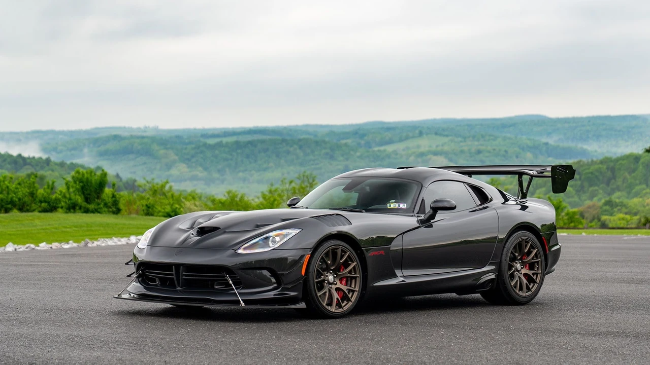 2017 Dodge Viper ACR 5th Gen - Image 10 of 31