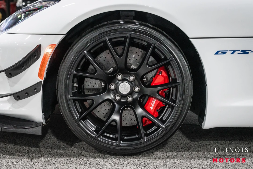 2017 Dodge Viper ACR 5th Gen - Image 9 of 31