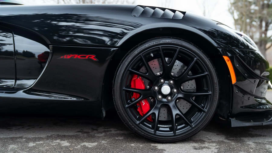 2017 Dodge Viper ACR 5th Gen - Image 18 of 31