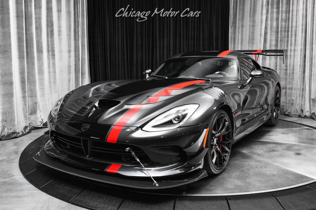 2017 Dodge Viper ACR 5th Gen - Image 2 of 12