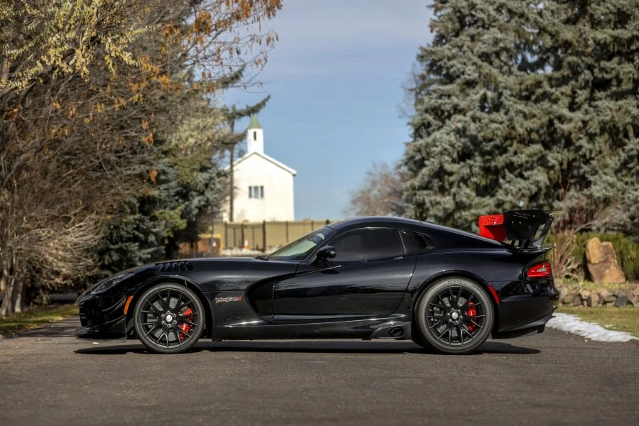2017 Dodge Viper ACR 5th Gen - Image 2 of 31