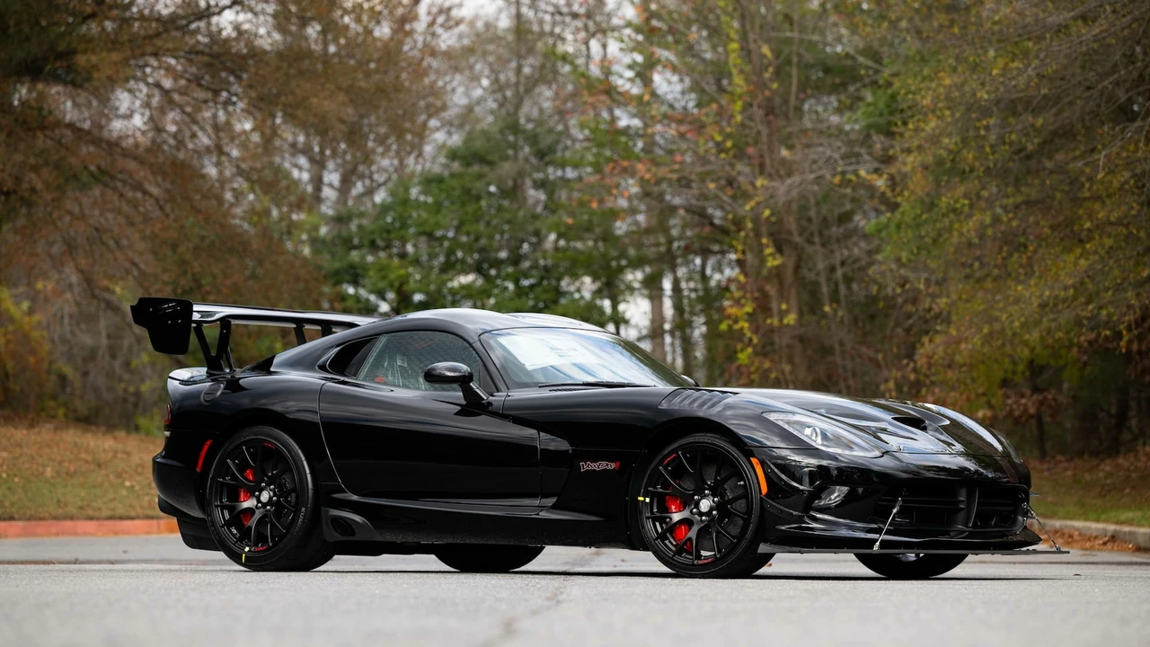 2017 Dodge Viper ACR 5th Gen - Image 12 of 31