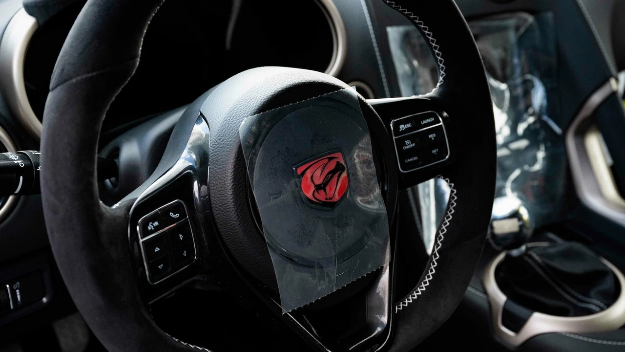 2017 Dodge Viper ACR 5th Gen - Image 19 of 31