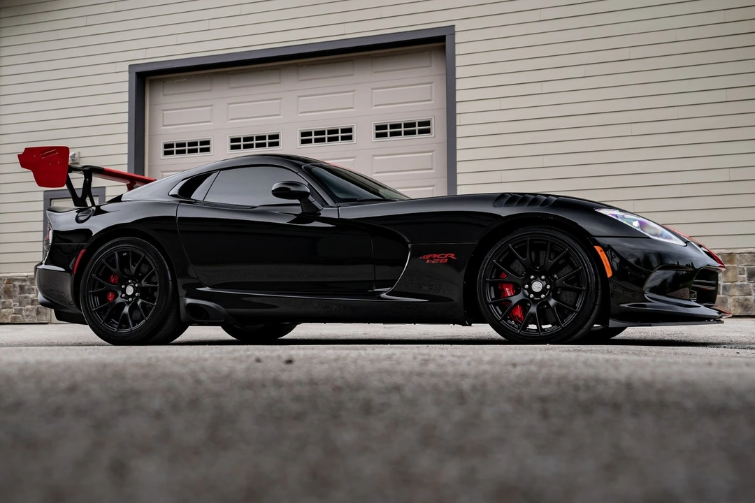 2017 Dodge Viper 5th Gen - Image 19 of 31