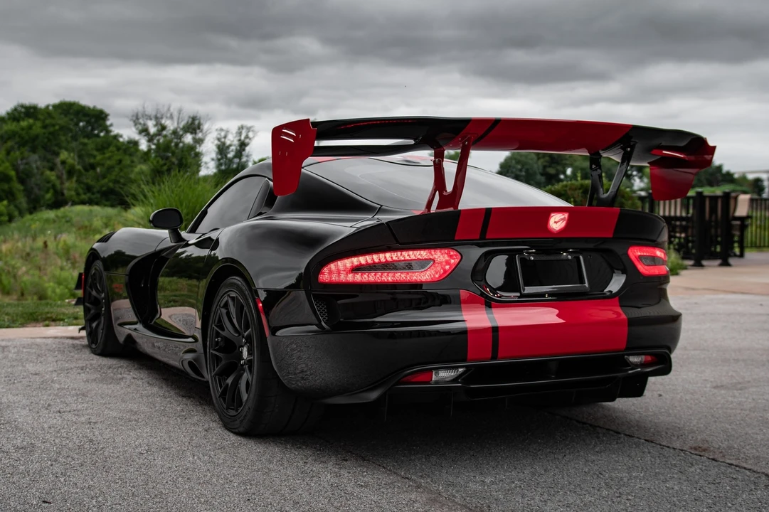 2017 Dodge Viper 5th Gen - Image 15 of 31