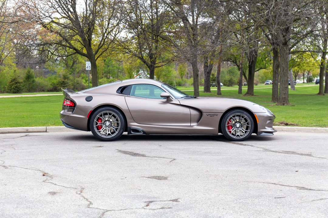2017 Dodge Viper 5th Gen - Image 10 of 31
