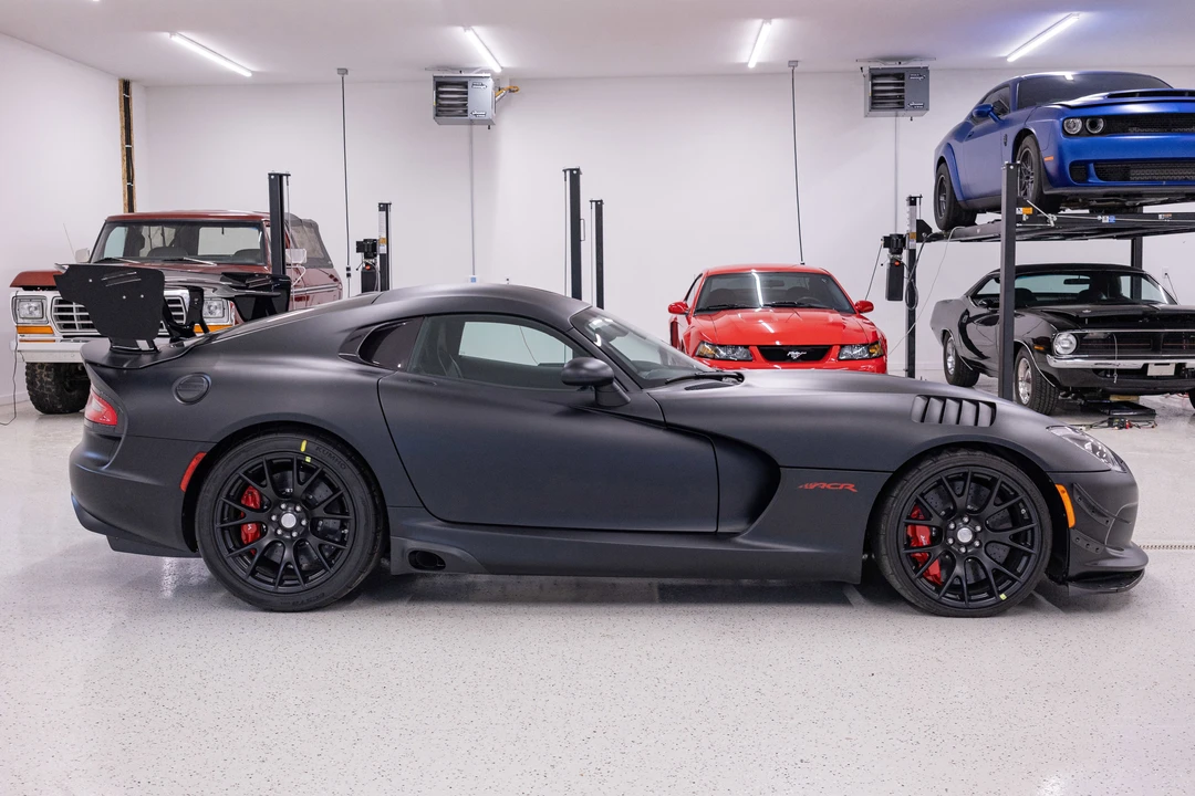 2017 Dodge Viper 5th Gen - Image 14 of 31