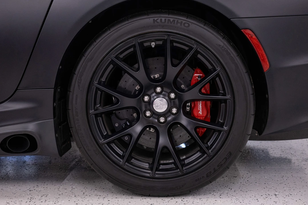 2017 Dodge Viper 5th Gen - Image 17 of 31