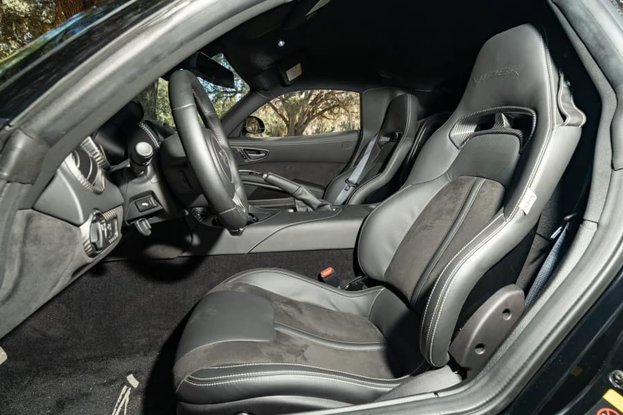 2017 Dodge Viper 5th Gen - Image 28 of 31
