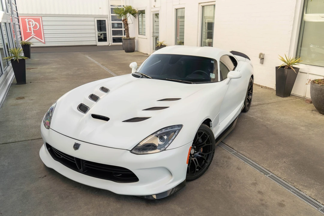 2017 Dodge Viper 5th Gen - Image 2 of 21