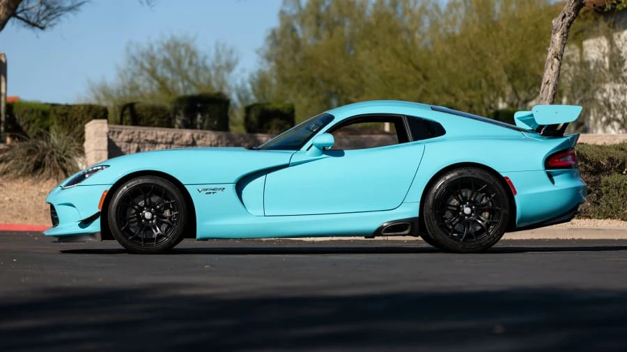 2017 Dodge Viper 5th Gen - Image 2 of 31
