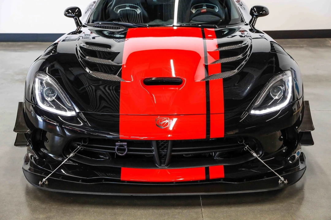 2017 Dodge Viper ACR 5th Gen - Image 4 of 31