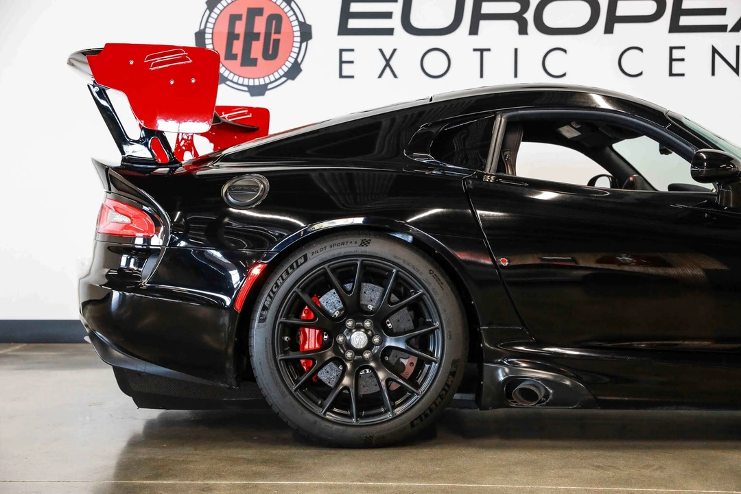 2017 Dodge Viper ACR 5th Gen - Image 13 of 31
